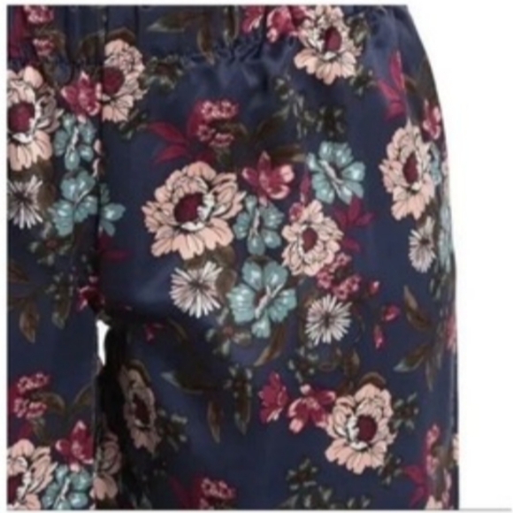 Nanette Lepore 2 piece Satin pajama set - Picture 4 of 4